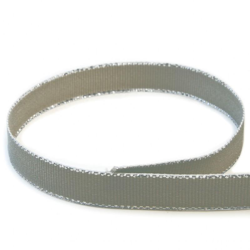 #630 Gray & Silver Tinsel