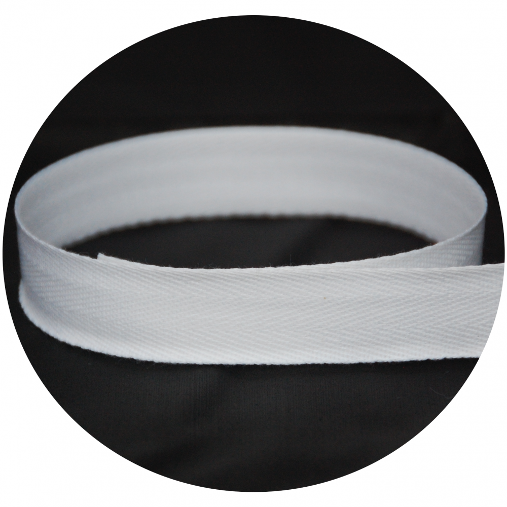 Pat 95 Medium Weight White Polyester Twill